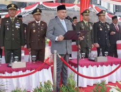 Upacara HUT ke-80 RI di Balai Kota Jambi, Ketua DPRD Kemas Faried Bacakan Teks Proklamasi